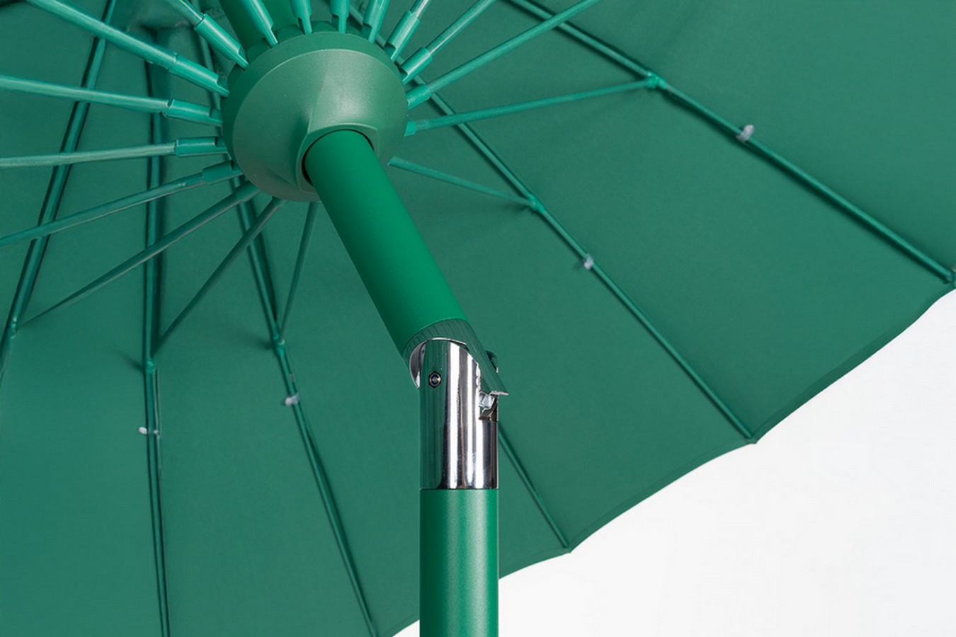 Sonnenschirm Sunbrella 250x250 grün