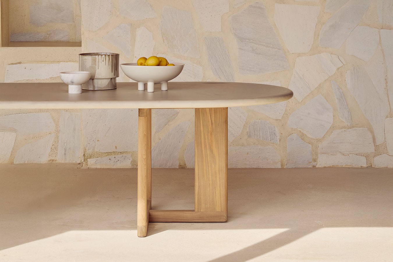 Esstisch Trestle Beton mit Teak B 240 cm