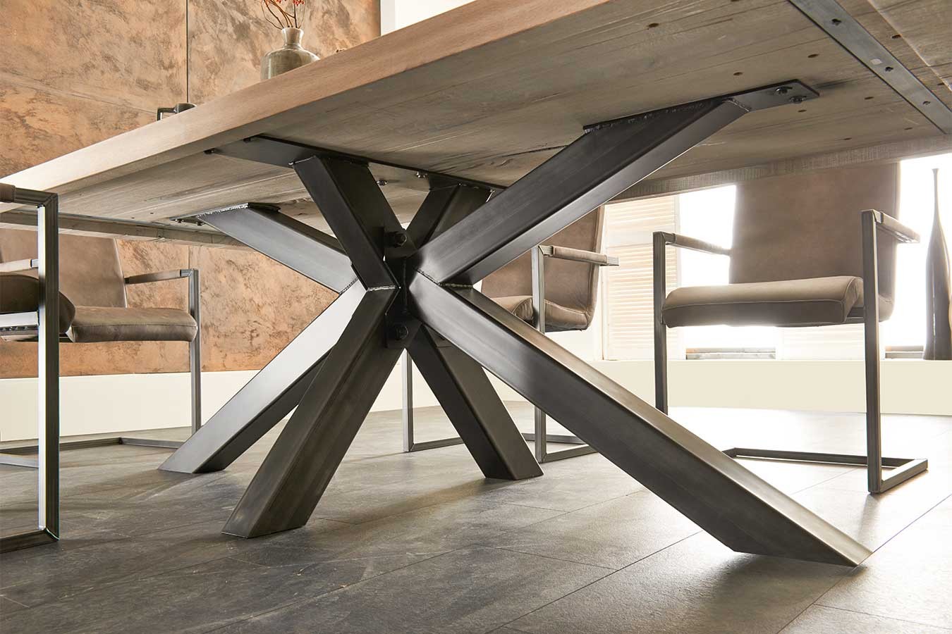 Esstisch Chicago Naturkante ab 200 cm