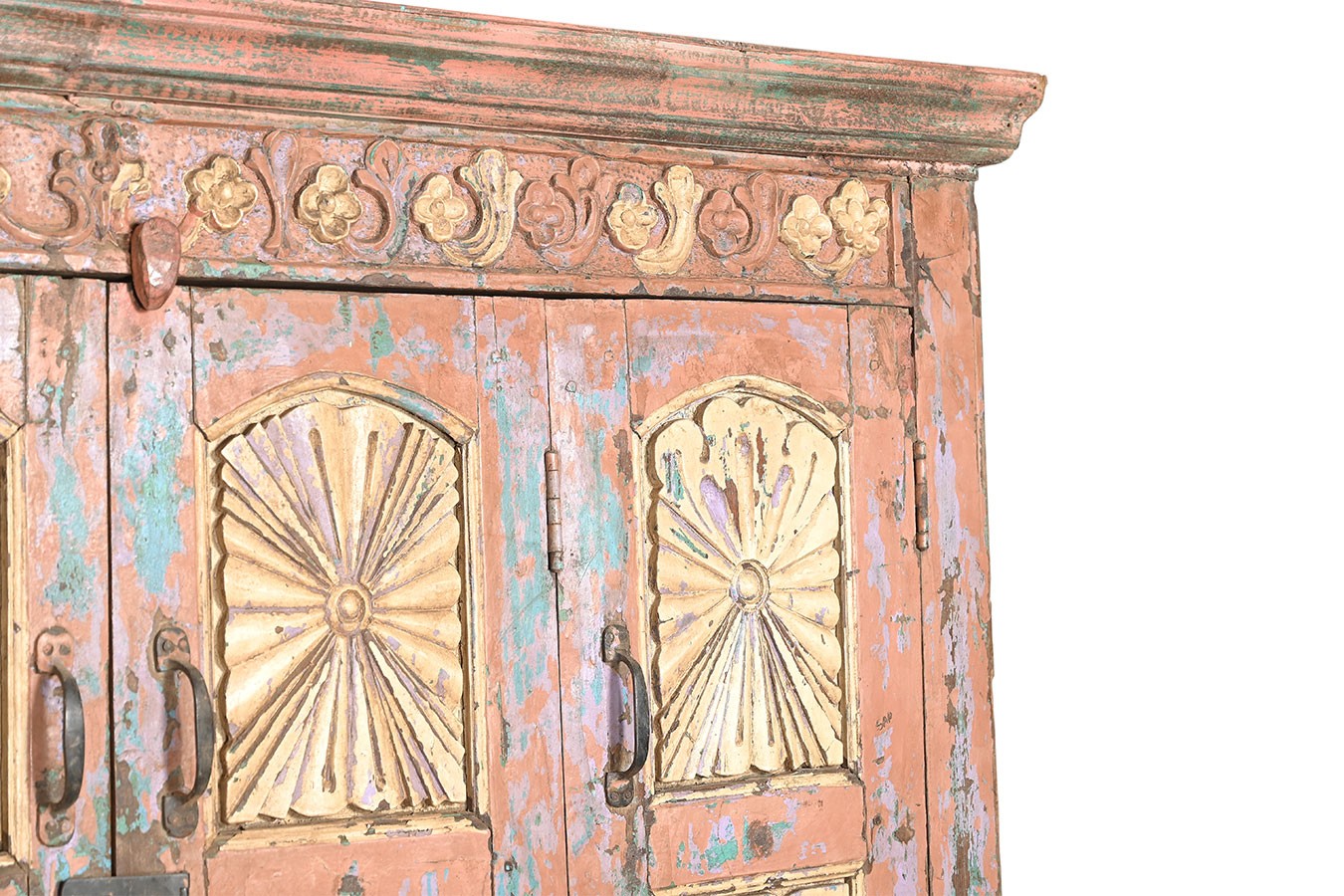 Schrank Vintage braun bunt