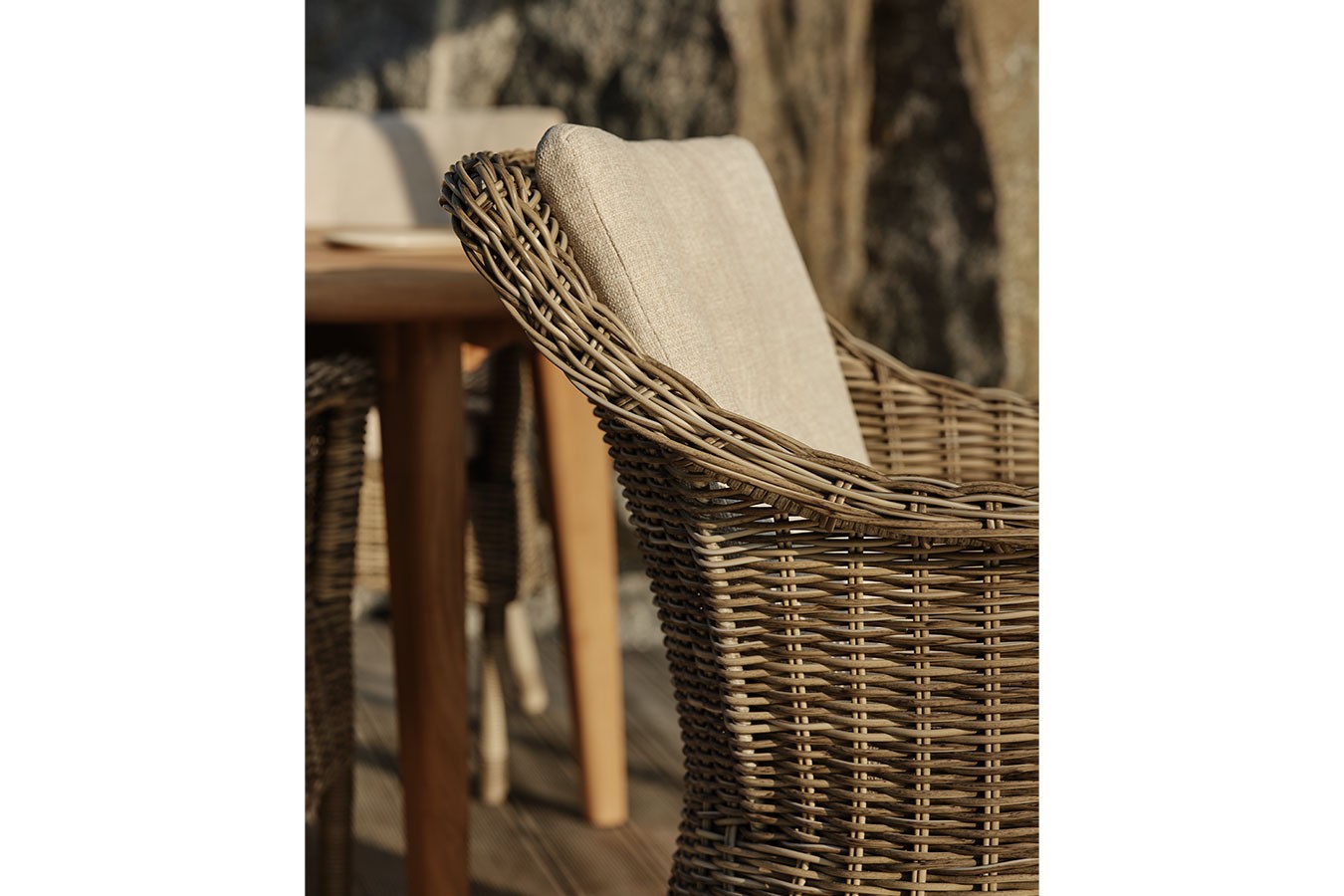 Armlehnstuhl Lenora Rattan natur