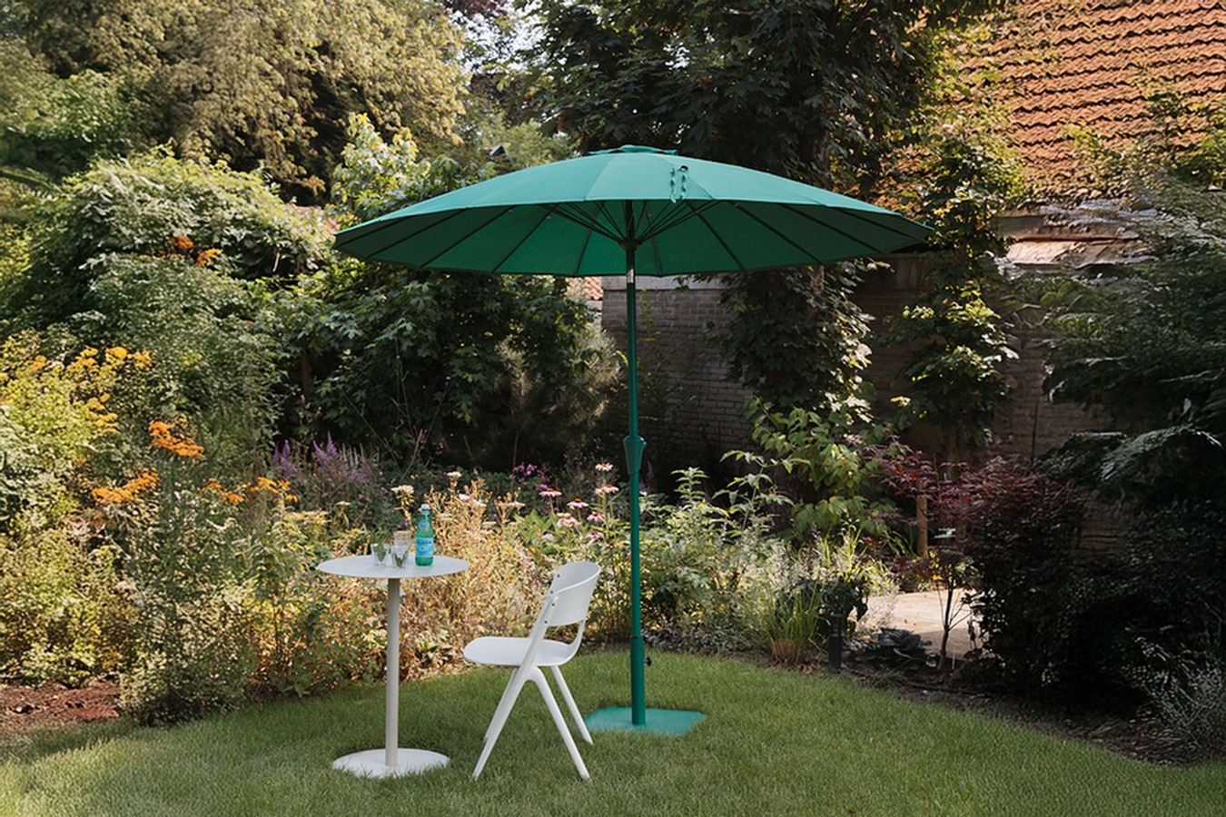 Sonnenschirm Sunbrella 250x250 grün