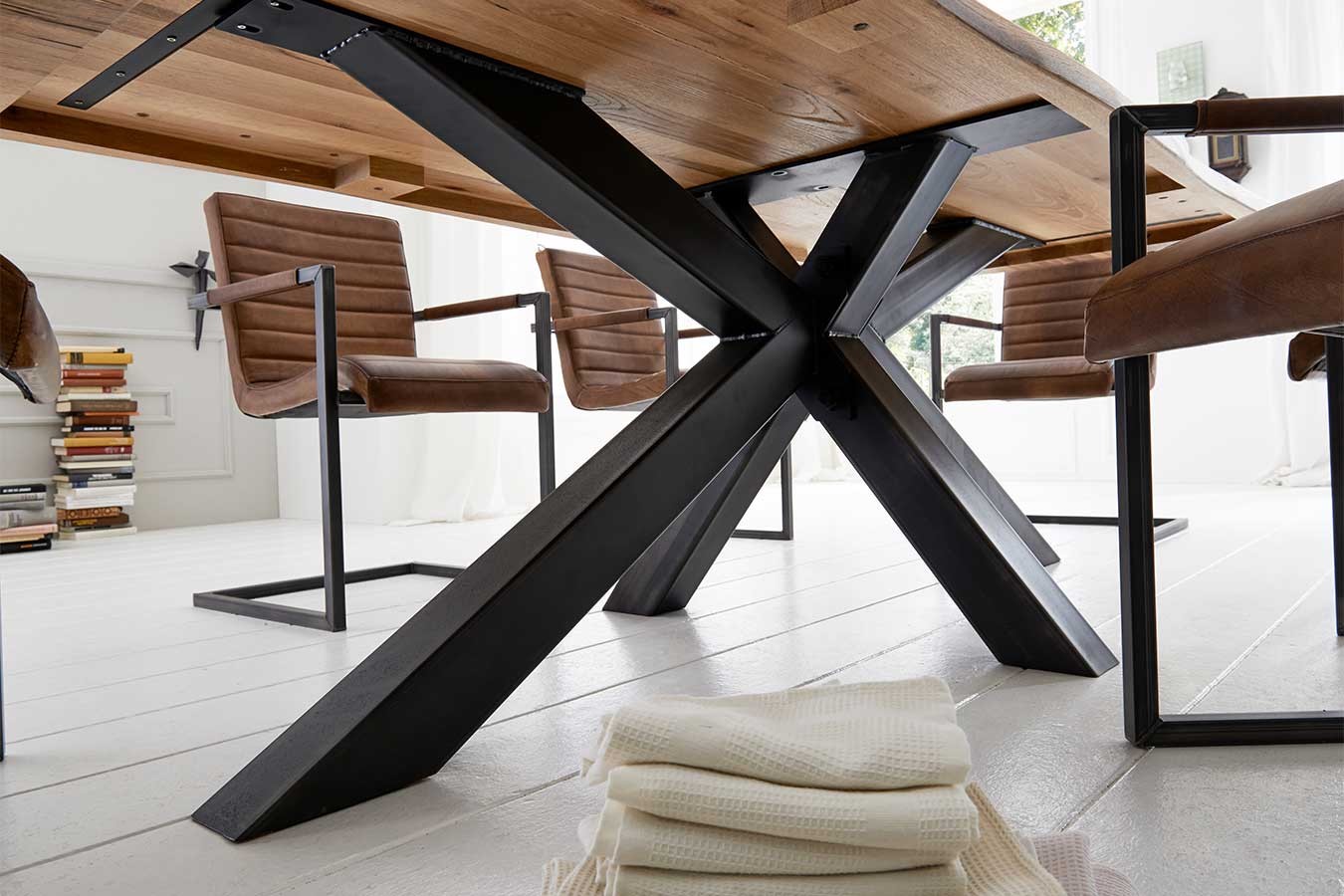 Esstisch Chicago schweizer Kante ab 200 cm