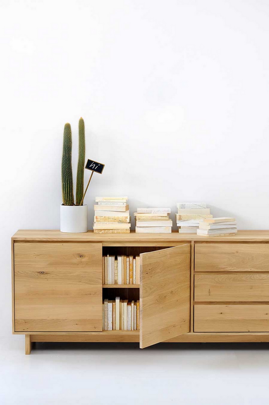 Sideboard Wave Eiche massiv B 205 cm